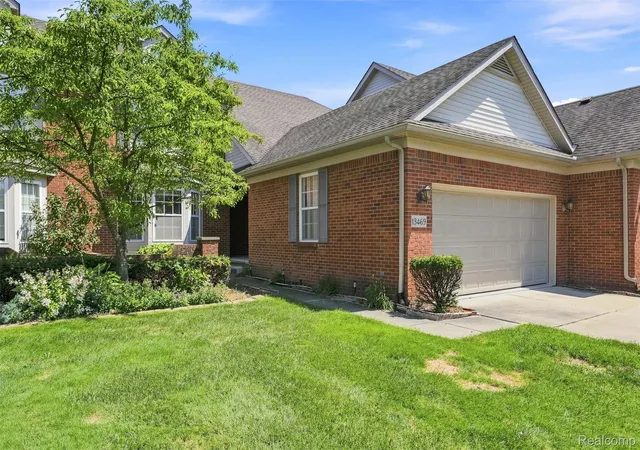 Photo 2 of Condo for sale at 13469 Shire Ln, Southgate, MI 48195 | MLS# 20261061751 | Listing updated on 2026-08-23