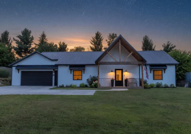 Photo 3 of Single family home for sale at 105 Dogwood Cir, Dowagiac, MI 49047 | MLS# 69026040783 | Listing updated on 2026-09-13