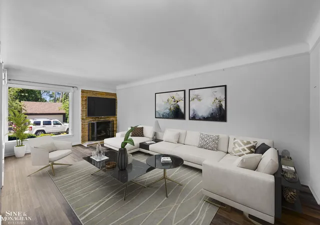 2nd image of 306 Ridge Rd, Grosse Pointe Farms, MI 48236 | MLS# 58050217506