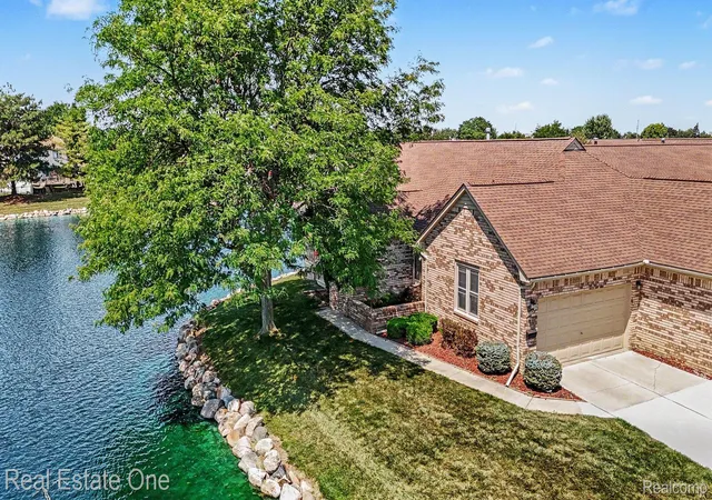 Photo 4 of Condo for sale at 43421 Riverbend Blvd #48, Clinton Township, MI 48038 | MLS# 20261061762 | Listing updated on 2026-08-23