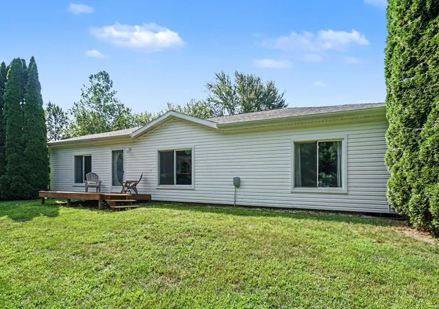 1st image of 10110 N Dr S, Burlington, MI 49029 | MLS# 66026040790