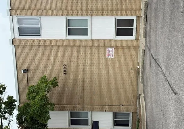 Photo 3 of Condo for sale at 4909 Crooks Rd #D-1, Royal Oak, MI 48073 | MLS# 20261061773 | Listing updated on 2026-08-17