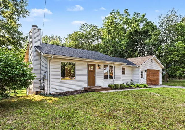 2nd image of 4372 Hunsberger Ave Ne, Grand Rapids, MI 49525 | MLS# 65026040792