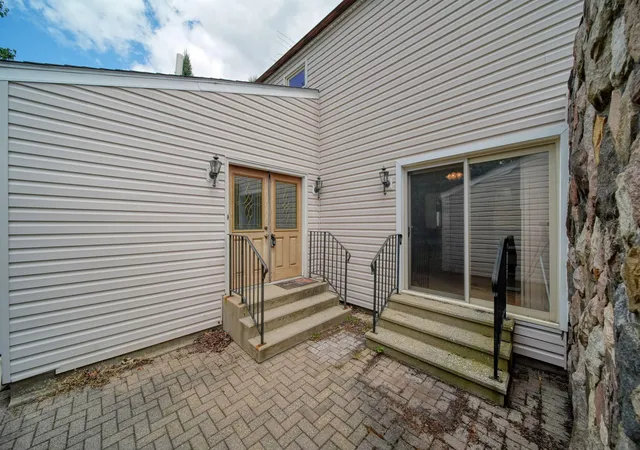 Photo 3 of Single family home for sale at 13142 Taylor Rd, Brooklyn, MI 49230 | MLS# 55026040797 | Listing updated on 2026-09-06