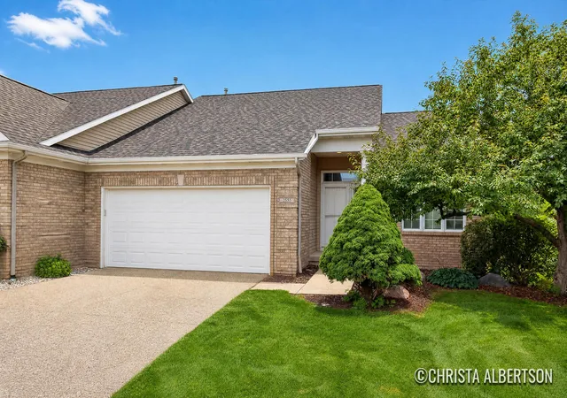 Photo 1 of Sale Pending at 2555 Gracepoint Ct Se #40, Caledonia, MI 49316 | MLS# 65026040796 | Listing updated on 2026-08-28