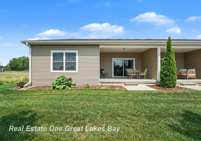 image of 4111 Woodburn Ct, SaginawCharterTownship_Saginaw, MI 48603