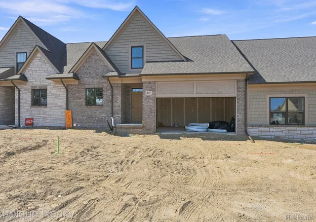 Condo for sale at 405 Cornerstone Dr #66, Oxford, MI 48371 | MLS# 20261061793
