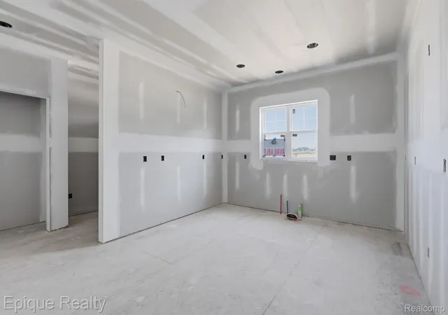 Photo 4 of Condo for sale at 405 Cornerstone Dr #66, Oxford, MI 48371 | MLS# 20261061793 | Listing updated on 2026-08-14