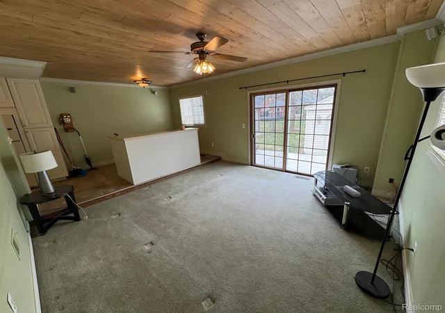 Photo 4 of Single family home for sale at 820 Winchester Ave, Lincoln Park, MI 48146 | MLS# 20261061801 | Listing updated on 2026-09-10