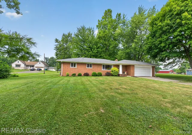 Photo 1 of Single family home for sale at 8200 Hannan Rd, Wayne, MI 48184 | MLS# 20261061803 | Listing updated on 2026-09-01