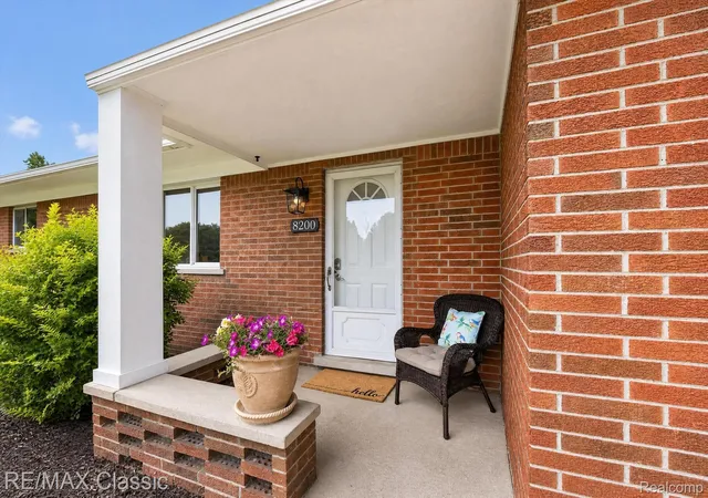 Photo 3 of Single family home for sale at 8200 Hannan Rd, Wayne, MI 48184 | MLS# 20261061803 | Listing updated on 2026-09-01