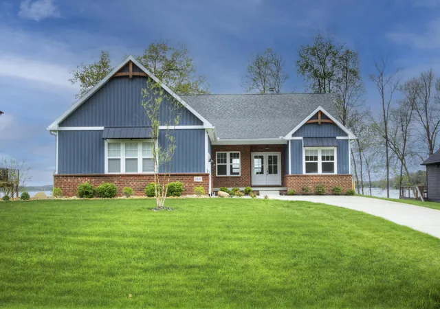 Photo 3 of Single family home for sale at 144 Bloomfield Blvd, Brooklyn, MI 49230 | MLS# 81026040821 | Listing updated on 2026-08-30