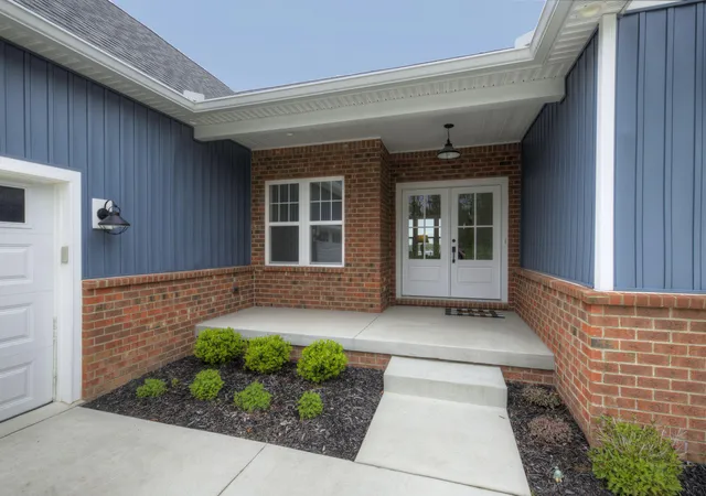 Photo 4 of Single family home for sale at 144 Bloomfield Blvd, Brooklyn, MI 49230 | MLS# 81026040821 | Listing updated on 2026-08-30