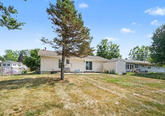 24th image of 299 Buick Dr, Battle Creek, MI 49015 | MLS# 64026040825