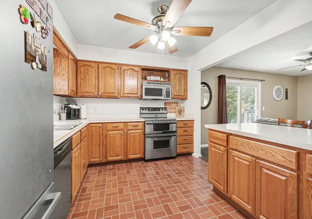 4th image of 299 Buick Dr, Battle Creek, MI 49015 | MLS# 64026040825