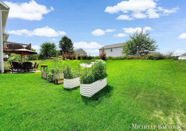 45th image of 469 Seneca Ridge Dr, Middleville, MI 49333 | MLS# 65026040826