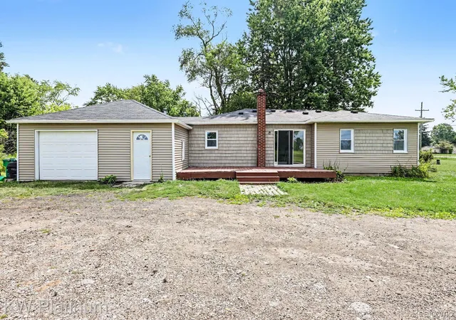 Photo 3 of Single family home for sale at 4560 Lapeer Rd, Kimball, MI 48074 | MLS# 20261061828 | Listing updated on 2026-09-09
