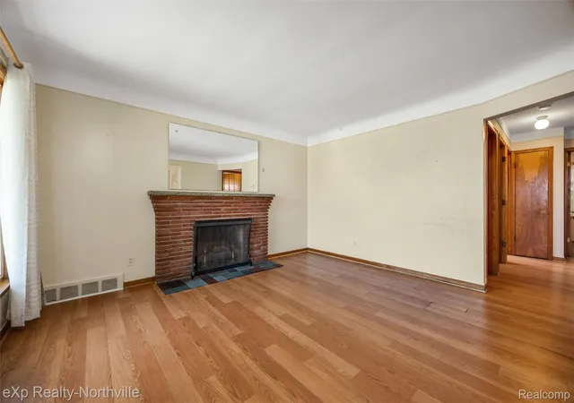 Photo 3 of Single family home for sale at 20284 Beaufait St, Harper Woods, MI 48225 | MLS# 20261061836 | Listing updated on 2026-09-17