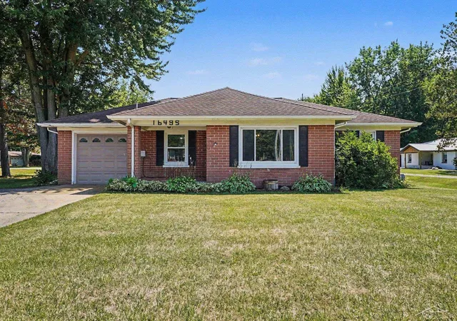 2nd image of 16495 Gratiot Rd, Hemlock, MI 48626 | MLS# 61050217536