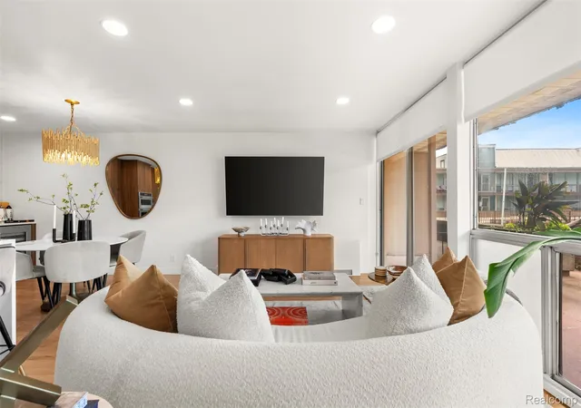 Photo 3 of Condo for sale at 1929 Orleans St, Detroit, MI 48207 | MLS# 20261061840 | Listing updated on 2026-09-16