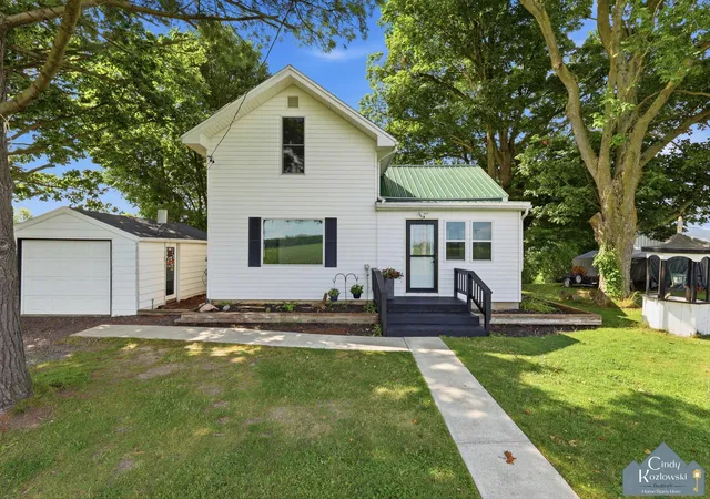 1st image of 14040 84th St Se, Freeport, MI 49325 | MLS# 65026040859