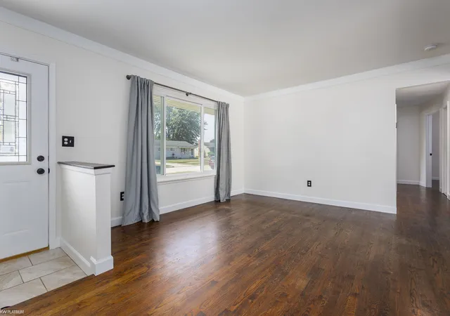 Photo 3 of Single family home for sale at 33250 Janet Ave, Fraser, MI 48026 | MLS# 58050217549 | Listing updated on 2026-09-17