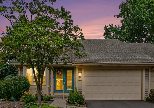 Photo 3 of Condo for sale at 2759 Mulford Dr Se, Grand Rapids, MI 49546 | MLS# 65026040875 | Listing updated on 2026-09-14