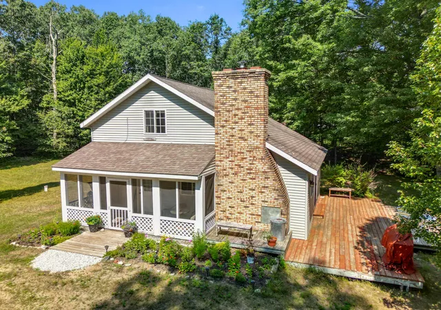 1st image of 1801 Corner St, Fremont, MI 49412 | MLS# 72026040904