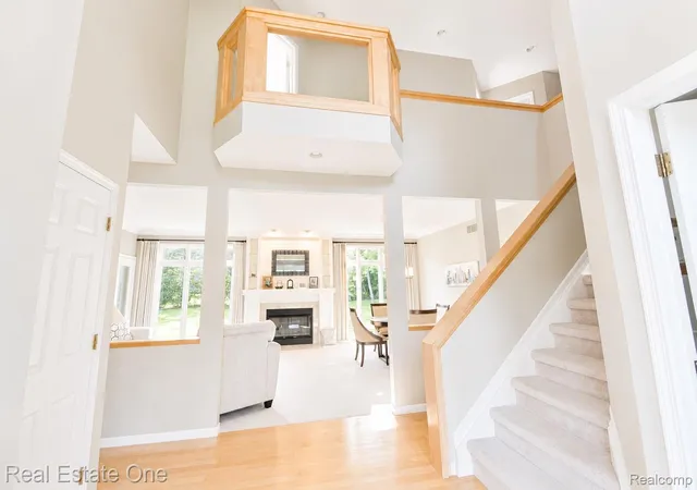 5th image of 716 Bristol Ln, Clarkston, MI 48348 | MLS# 20261061892
