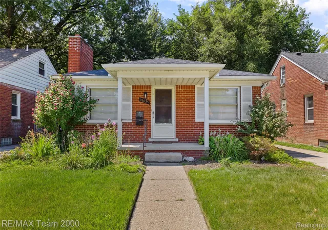 Photo 2 of Single family home for sale at 18655 Five Points St, Redford, MI 48240 | MLS# 20261061896 | Listing updated on 2026-08-06