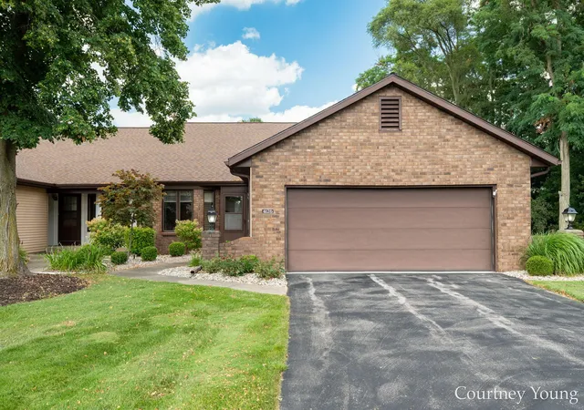 Photo 1 of Sale Pending at 4126 Grandview Ter Sw, Grandville, MI 49418 | MLS# 65026040910 | Listing updated on 2026-08-22