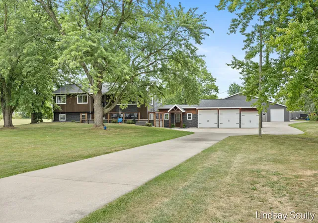 Photo 1 of Single family home for sale at 3128 Greenly St, Hudsonville, MI 49426 | MLS# 65026040915 | Listing updated on 2026-09-10
