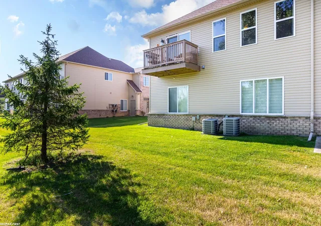 Photo 38 of Condo for sale at 16665 Savor Ln, Clinton Township, MI 48035 | MLS# 58050217571 | Listing updated on 2026-08-20