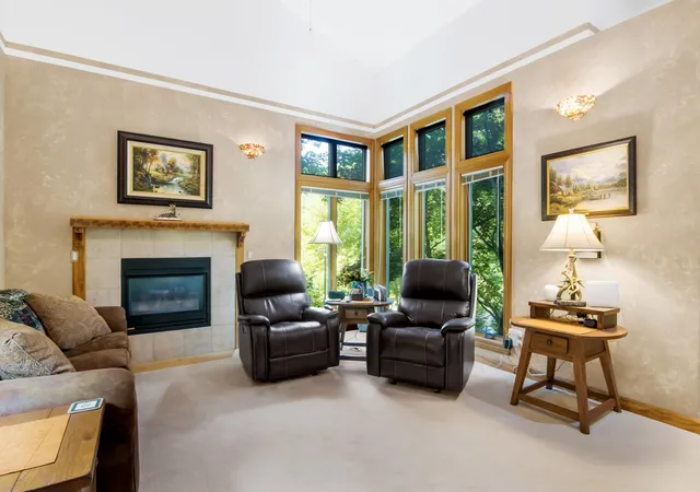 Photo 3 of Single family home for sale at 4520 Audubon Dr, Traverse City, MI 49686 | MLS# 78080071984 | Listing updated on 2026-09-29