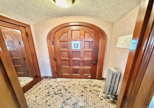 Photo 3 of Single family home for sale at 1305 Bedford Rd, Grosse Pointe Park, MI 48230 | MLS# 20261061909 | Listing updated on 2026-09-12
