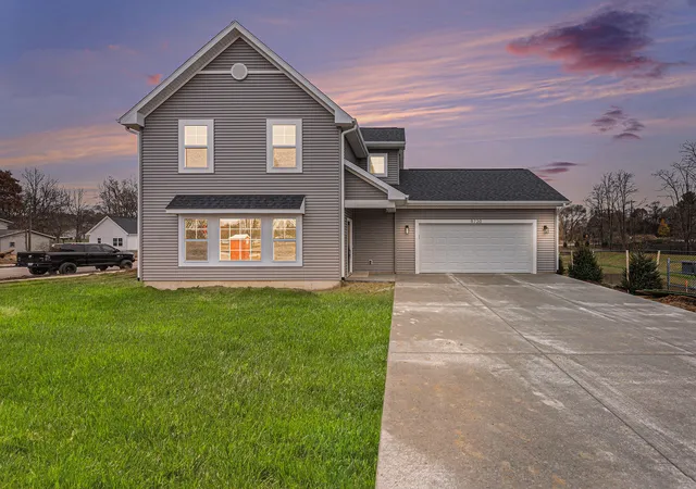Photo 1 of Sale Pending at 2107 Topaz Ln, Portage City Kalamazoo, MI 49002 | MLS# 66026040941 | Listing updated on 2026-08-07
