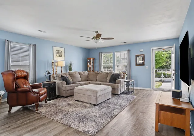 Photo 3 of Single family home for sale at 1219 Ellery Grv Ct, Vicksburg, MI 49097 | MLS# 66026040940 | Listing updated on 2026-09-17