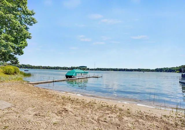 Photo 3 of Single family home for sale at 58875 Hill, Paw Paw Township Van Buren, MI 49064 | MLS# 66026040947 | Listing updated on 2026-09-08
