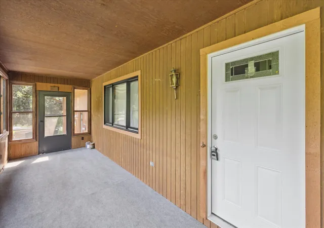Photo 5 of Single family home for sale at 8886 Coleman Rd, Haslett, MI 48840 | MLS# 71026040972 | Listing updated on 2026-08-06