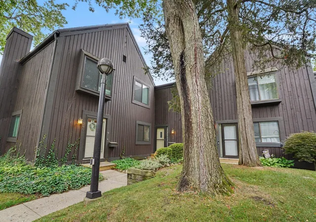 26th image of 260 Dunbarton Ct, Kalamazoo, MI 49006 | MLS# 66026040971