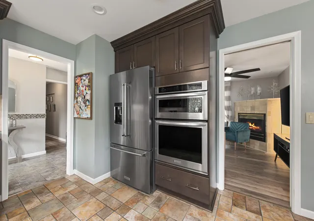 Photo 4 of Single family home for sale at 899 Fox Run, Bloomfield Hills, MI 48304 | MLS# 81026040981 | Listing updated on 2026-09-15