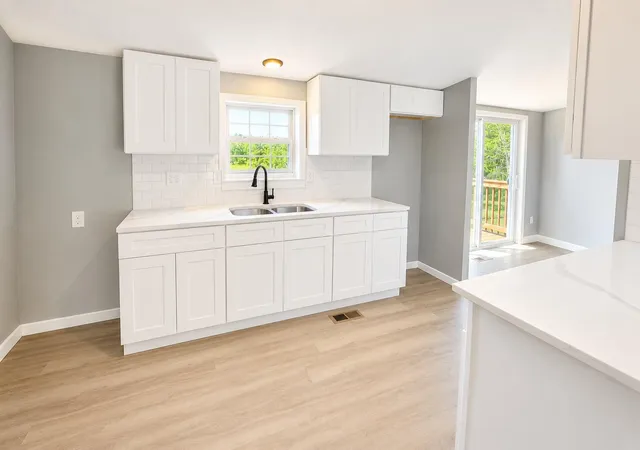 5th image of 8680 16 Mile Rd Ne, Cedar Springs, MI 49319 | MLS# 65026040990