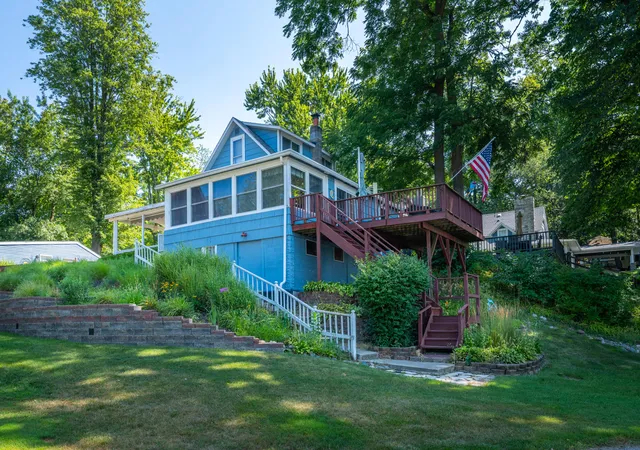 Photo 1 of Single family home for sale at 7830 Pear, Coloma, MI 49038 | MLS# 69026040988 | Listing updated on 2026-09-02