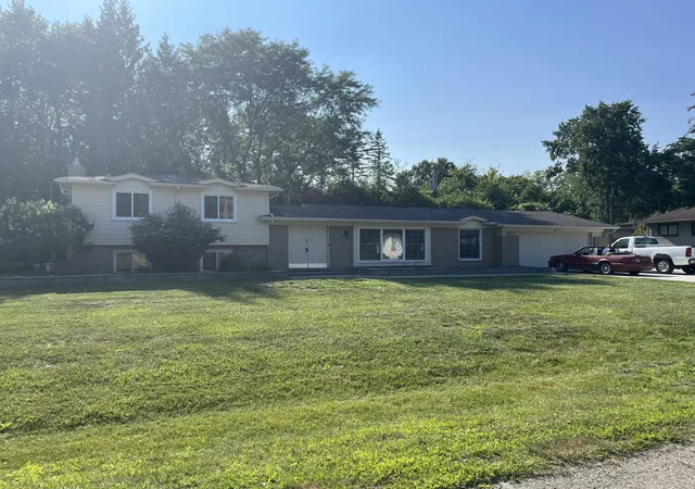 Photo 1 of Single family home for sale at 7096 Riverstone Rd, West Bloomfield, MI 48322 | MLS# 81026040989 | Listing updated on 2026-09-09