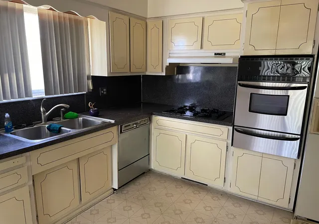 Photo 3 of Single family home for sale at 29254 Guy St, Southfield, MI 48076 | MLS# 81026040983 | Listing updated on 2026-08-06