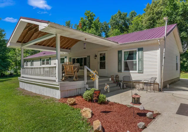 Single family home for sale at 4561 Oak Glen Dr, Camden, MI 49232 | MLS# 53026040982
