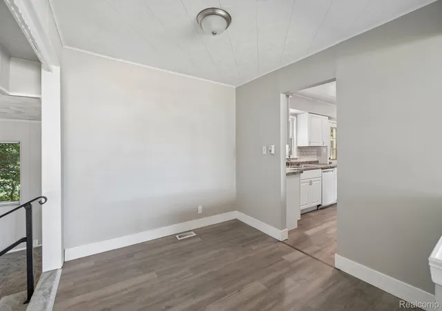 Photo 4 of Single family home for sale at 25865 Firwood Ave, Warren, MI 48089 | MLS# 20261061993 | Listing updated on 2026-08-24