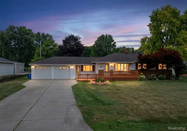 1st image of 1225 Genella St, Waterford, MI 48328 | MLS# 20261061992