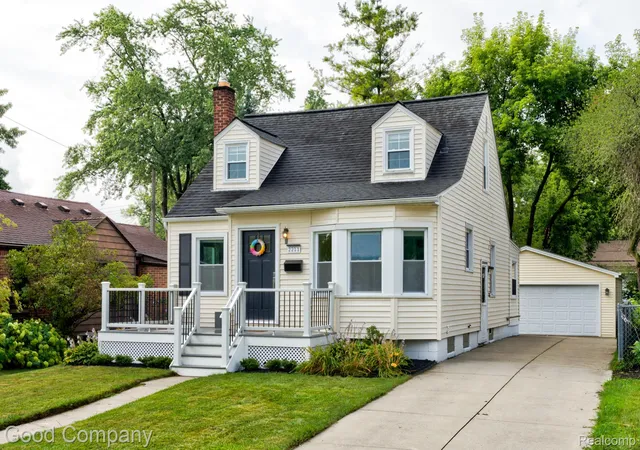 Photo 1 of Sale Pending at 2211 Harvard Rd, Berkley, MI 48072 | MLS# 20261061996 | Listing updated on 2026-08-29