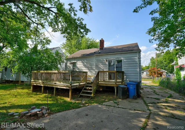 Photo 3 of Single family home for sale at 1519 Lincoln Ave, Flint, MI 48507 | MLS# 20261062009 | Listing updated on 2026-09-16